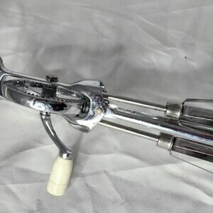 Vintage MCM Ecko stainless steel egg beater